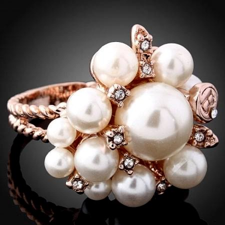 SWAROVSKI PEARL N CRYSTAL CLUSTER RING-sz 8